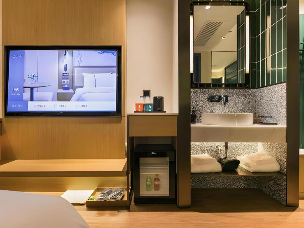 שנגחאי Jinglai Hotel מראה חיצוני תמונה